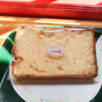 ジブリ美術館 カフェ「麦わらぼうし」：チーズ味のひんやりシフォンケーキ